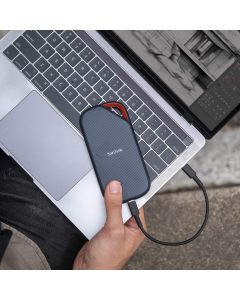 SanDisk Extreme PRO (supports USB4)